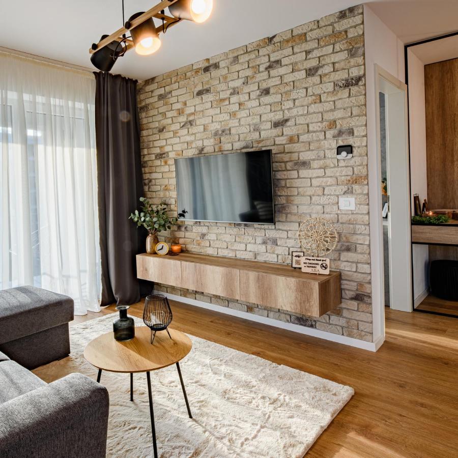 Ara Apart Hotel Брашов Екстер'єр фото